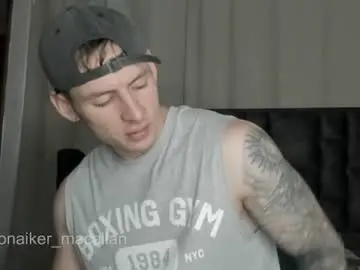 Chaturbate Best live sex cam show of jhonny_macallan