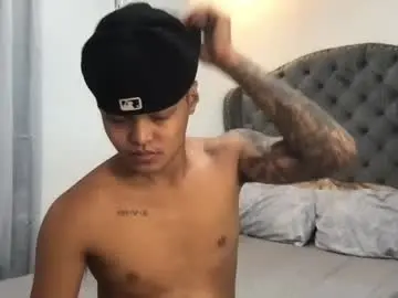 Chaturbate Live Sex of asianhugescott