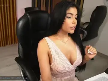 Chaturbate Live Sex Cam of secretary_bj