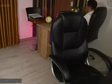 Chaturbate Live Sex Cam of secretary_bj