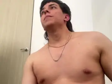 Chaturbate Free Live Porn of magic_tony