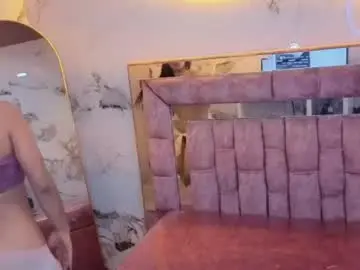 Chaturbate Live Porn of adarasuri_v