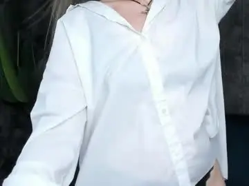 Chaturbate Live Sex of lillian_white1