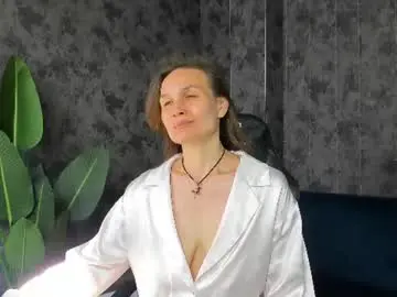 Chaturbate Live Sex Cam of lillian_white1