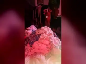 Chaturbate Free Live Porn of domtstopgal
