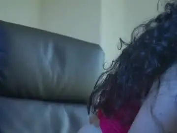 Chaturbate Free Porn Cam of mercedesss_8