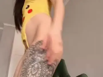 Chaturbate Live Porn of tiny_cute