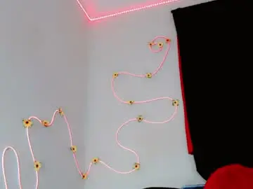 Chaturbate Free Live Porn of everlin_01