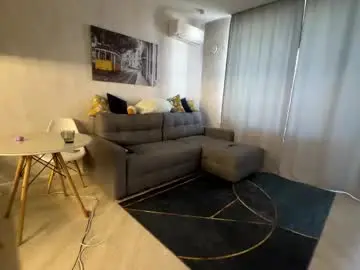 Chaturbate Free Porn Cam of joyegeesey