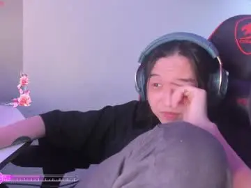Chaturbate Live Sex Cam of your_little_twink
