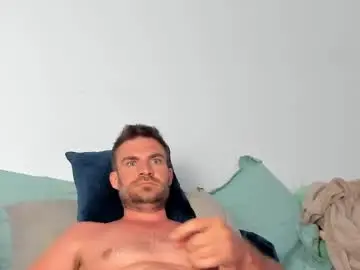 Chaturbate Sex Cam of 10in_deluxe