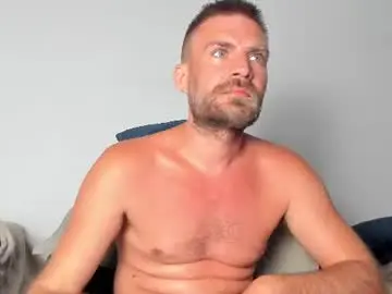Chaturbate Live Porn of 10in_deluxe