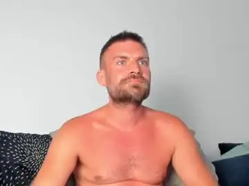 Chaturbate Sex Cam of 10in_deluxe