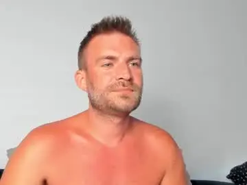 Chaturbate Adult Video Chat of 10in_deluxe
