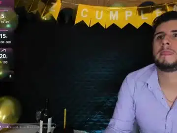 Chaturbate Free Porn Cam of ryan_evannss_