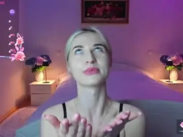 Chaturbate Live Sex Cam of julieblazex