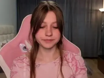Chaturbate Live Sex of lilymoore69