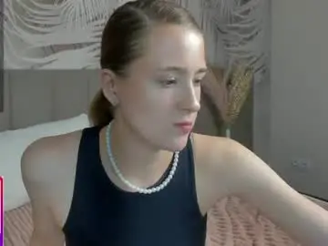 Chaturbate Live Sex Cam of lizzysin