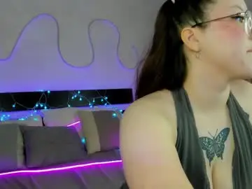 Chaturbate Free Porn Cam of kira_be11