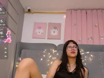 Chaturbate Adult Video Chat of mia_colllins