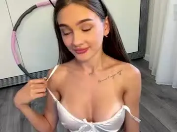 Chaturbate Best live sex cam show of littlemia19