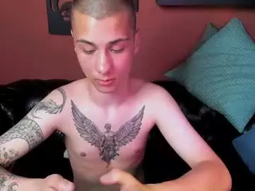 Chaturbate Live Porn of mel_fizz