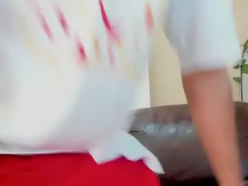 Chaturbate Best live sex cam show of marcus_jeron