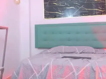 Chaturbate Watch Live Sex Cams of yuri_queen