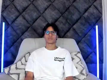 Chaturbate Sex Cam of liamkron