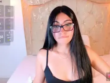 Chaturbate Live Sex Cam of laurenn_smitth