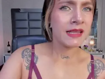 Chaturbate Sex Cam of mrs_regina_clk