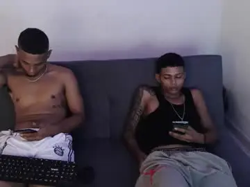 Chaturbate Free Porn Cam of alphas_latins