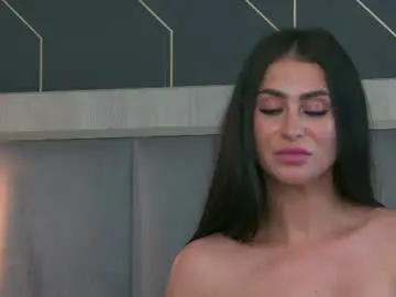 Chaturbate Watch Live Sex Cams of emylaveau