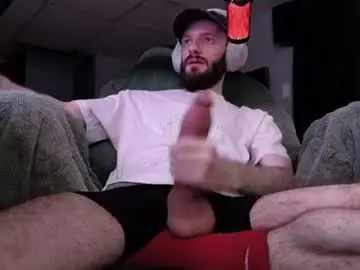 Chaturbate Live Sex Cam of digbicknik