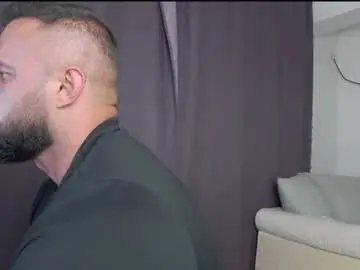 Chaturbate Live Porn of rickymiami1