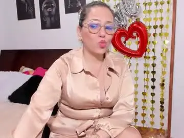 Chaturbate Watch Live Sex Cams of taylorhot72_