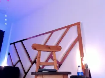 Chaturbate Watch Live Sex Cams of aron_cruz12
