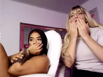 Chaturbate Adult Video Chat of alexa_candy_18