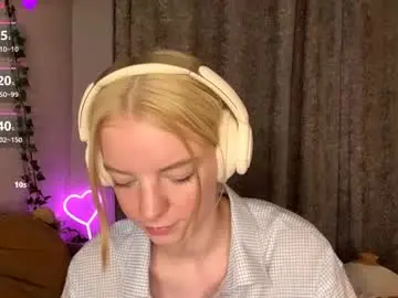 Chaturbate Adult Video Chat of cristinekondo