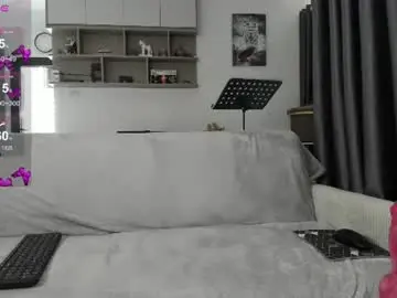 Chaturbate Adult Video Chat of silverfoxxxxy