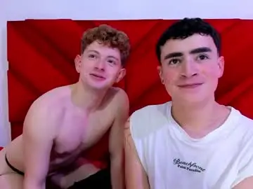 Chaturbate Adult Video Chat of chris18red