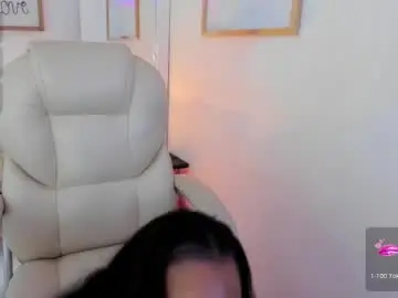 Chaturbate Live Sex Cam of zobe_love