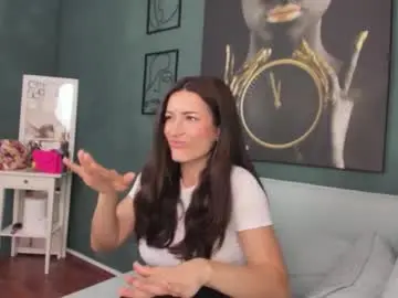 Chaturbate Live Sex Cam of alexanikole