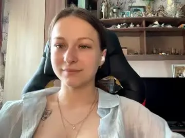 Chaturbate Live Sex Cam of marlenahuit