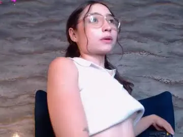 Chaturbate Sex Cam of mia_luxor