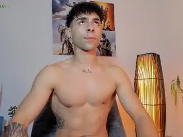 Chaturbate Live Sex of alex_zt7