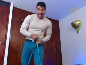 Chaturbate Live Porn of camilo_contre21