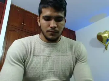 Chaturbate Live Sex Cam of camilo_contre21