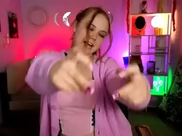 Chaturbate Sex Chat of lucy_shy3