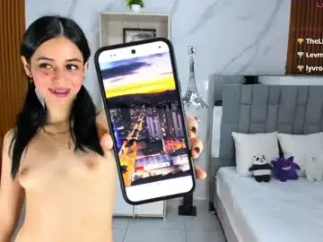 Chaturbate Adult Video Chat of lunascoott
